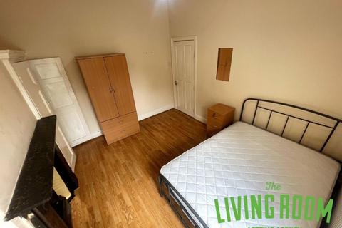 5 bedroom house to rent, Tydfil Place, Roath, Cardiff