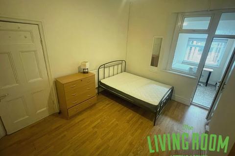 5 bedroom house to rent, Tydfil Place, Roath, Cardiff