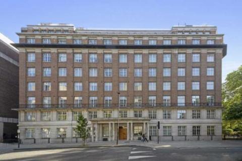 3 bedroom flat to rent, Bloomsbury Mansions, WC1B
