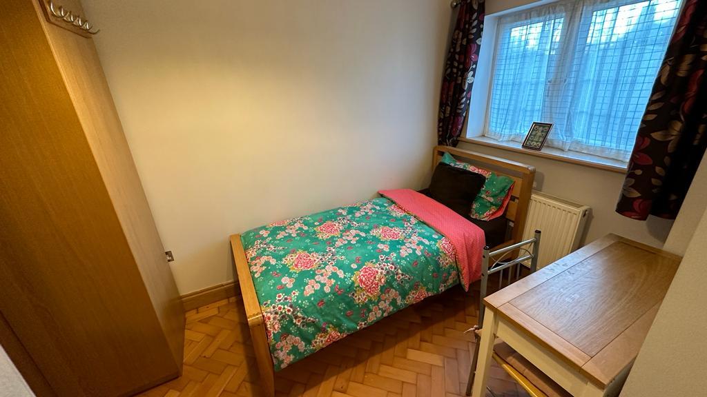 Studio Flat