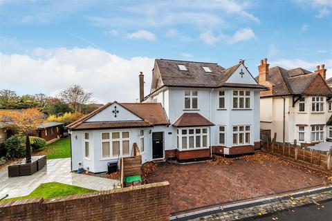 Mayfield Road, South Sutton, SM2