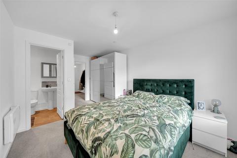 undefined, Richmer Road, Slade Green, DA8