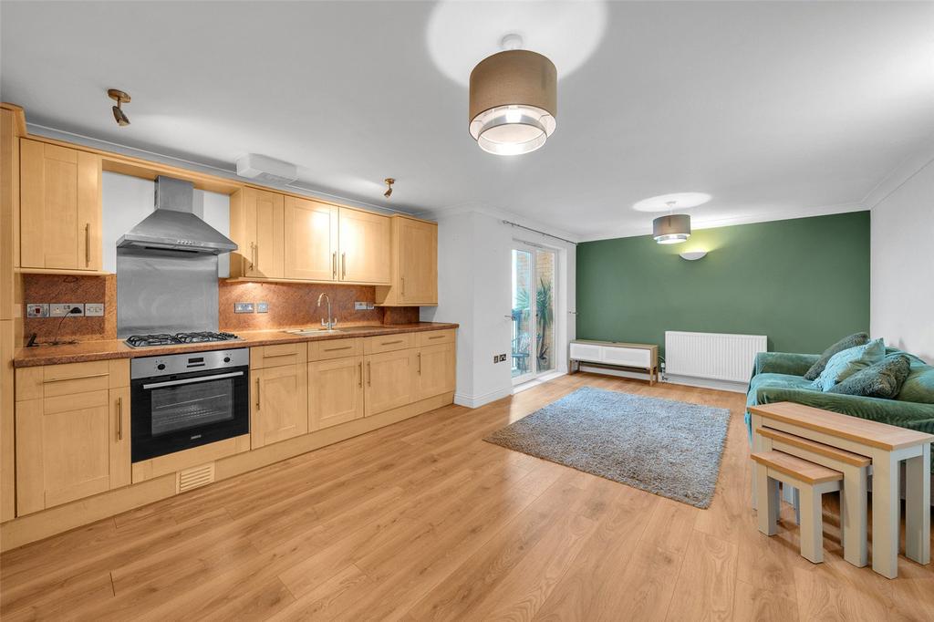 Kitche/Lounge
