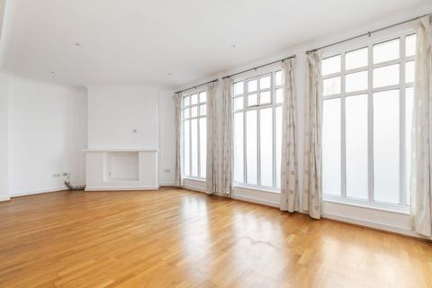 2 bedroom duplex to rent, Upper High Street, Winchester, SO23