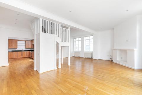 2 bedroom duplex to rent, Upper High Street, Winchester, SO23