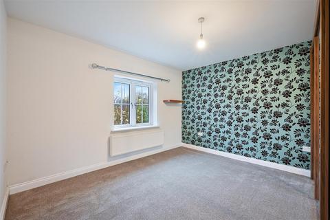 undefined, Grove Road, Sutton