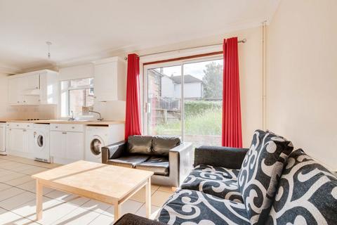 undefined, Kent Avenue, Canterbury