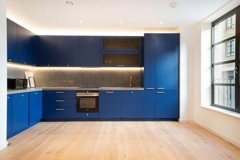 3 bedroom terraced house to rent, Orchard Place, London E14