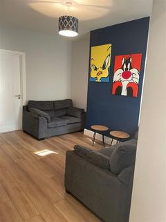 undefined, ONE ROOM IN STUDENT HOUSE Swan Road, Gloucester