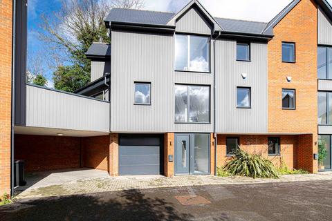 undefined, Freemans Yard, Belmont Road, Whitstable, Kent, CT5