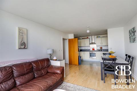 2 bedroom apartment to rent, Monarch Way, Memorial Heights Monarch Way, IG2
