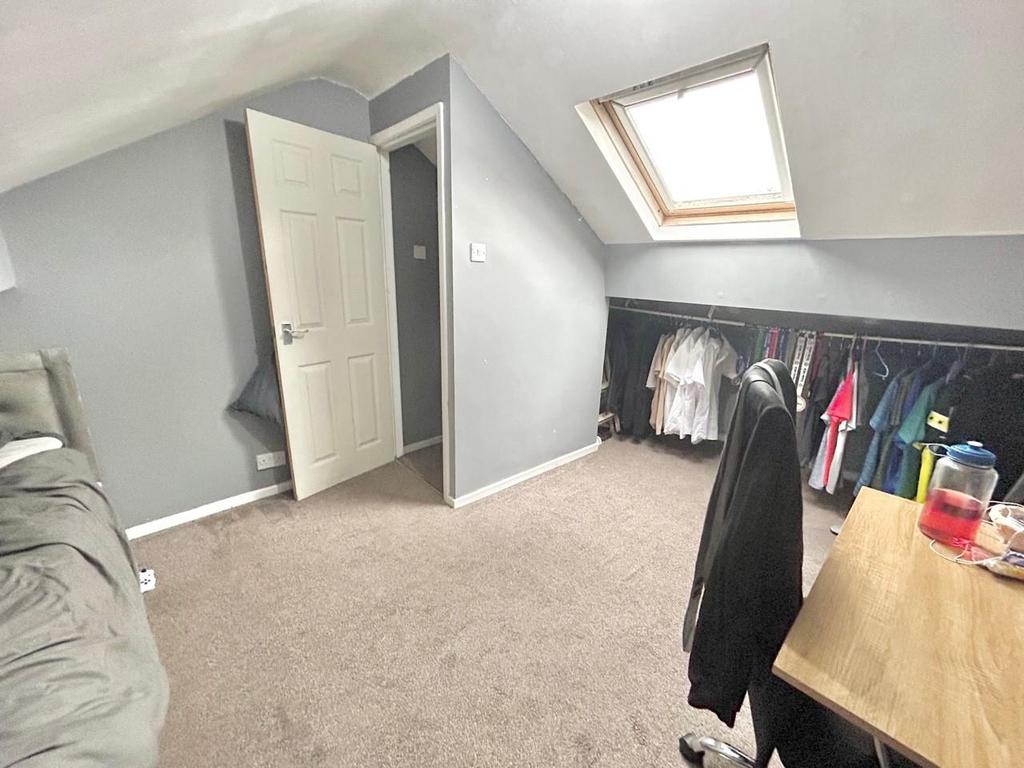 Loft Room.jpg