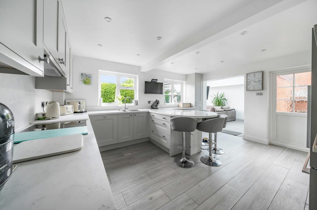 Kitchen.jpeg