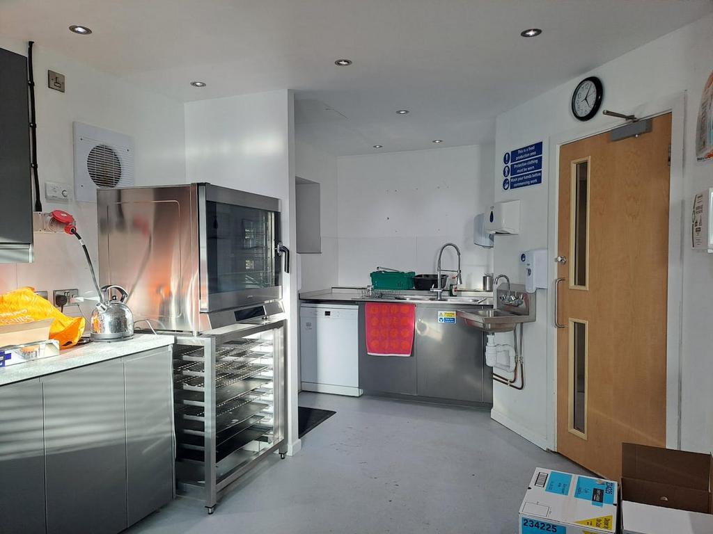 Kitchen .jpg