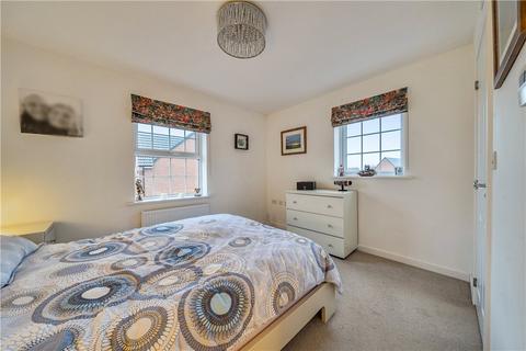 2 Castle Grove, Wetherby, LS22 7UB