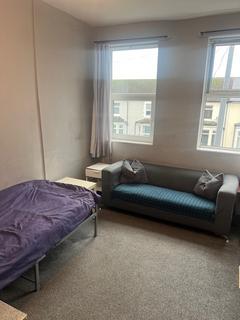 1 bedroom apartment to rent, Cathays Terrace, Cardiff CF24