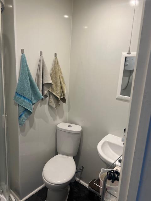 Apartment in Cardiff, Cathays - More