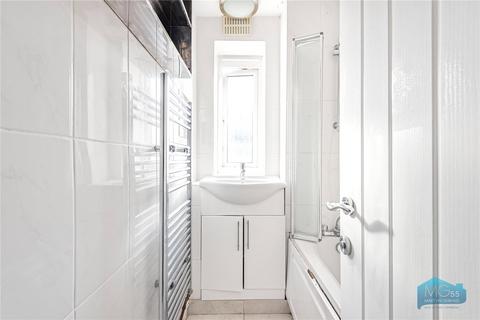 3 bedroom apartment to rent, Garden House, The Grange, London, N2