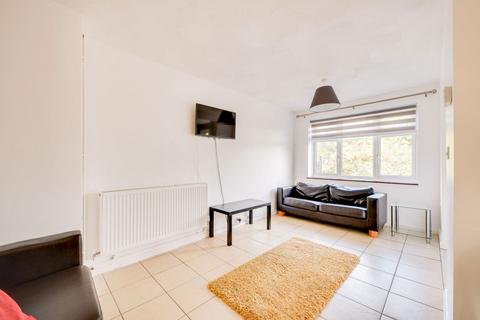 undefined, Tenterden Drive, Canterbury