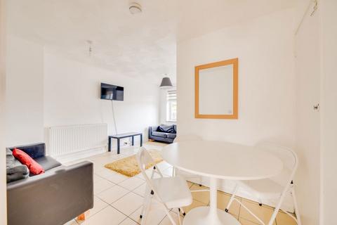 undefined, Tenterden Drive, Canterbury