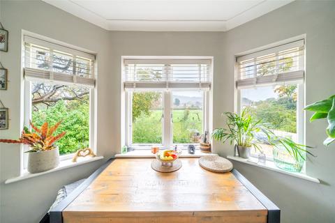 1 bedroom flat for sale, Somers Road, Reigate, Surrey, RH2