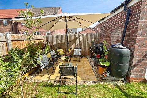 19 Arlington Road, Hatfield, Doncaster, DN7 6EF