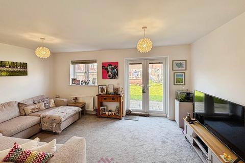 29 Arlington Road, Hatfield, Doncaster, DN7 6EF