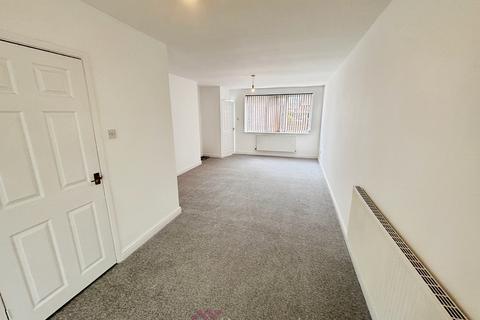 80 Grange Avenue, Hatfield, Doncaster, DN7 6RD