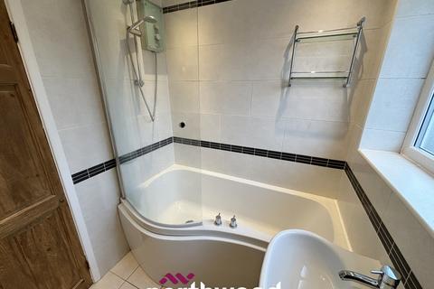 80 Grange Avenue, Hatfield, Doncaster, DN7 6RD