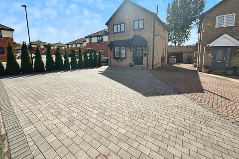 undefined, Hoddesdon Crescent, Doncaster DN7