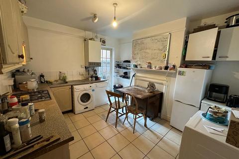 6 bedroom house to rent, Cowley Road, Oxford