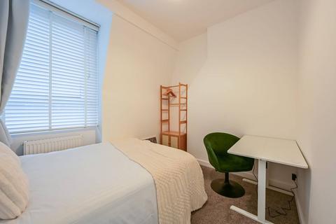 1 bedroom flat for sale, Hampden Road, Harringay, London, N8
