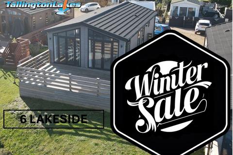 2 bedroom lodge for sale, Plot 6, PLANTATION HOUSE at Tallington Lakes, Barholm Rd PE9