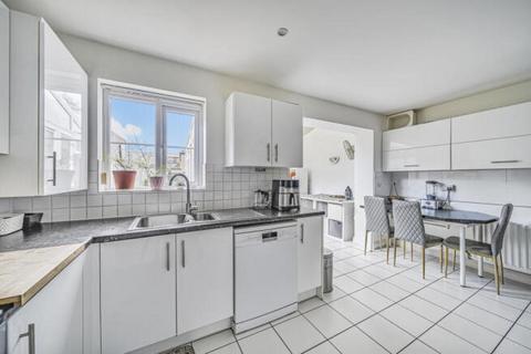 3 bedroom semi-detached house for sale, Mulberry Place, Harrow HA2