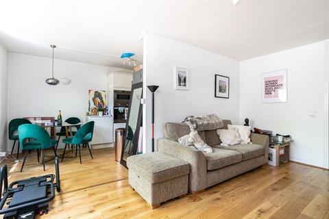 2 bedroom apartment for sale, New Compton Street, London, WC2H, London