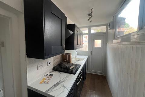 2 bedroom terraced house for sale, 93 Wistaston Road, Crewe, CW2 7RB