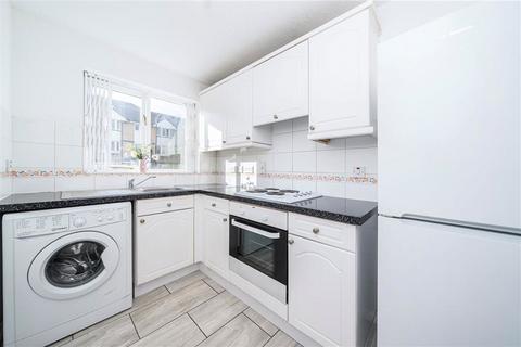 2 bedroom flat to rent, Rossetti Road, London SE16