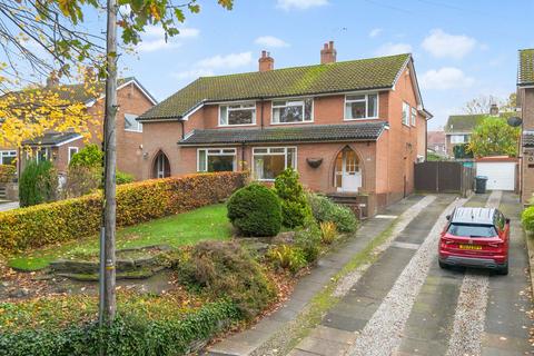 Weaste Lane, Thelwall, WA4