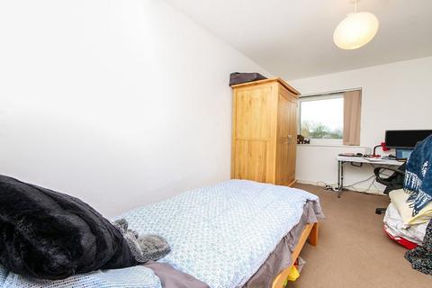2 bedroom apartment to rent, Eboracum Way, York YO31