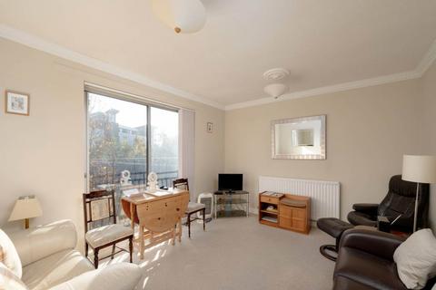 undefined, East Parkside, St Leonard's, Edinburgh