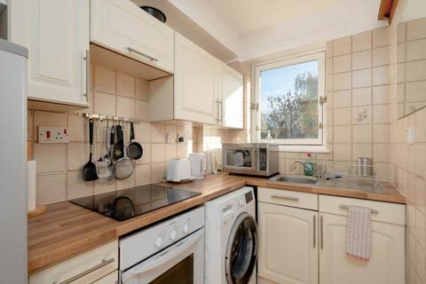 undefined, East Parkside, St Leonard's, Edinburgh