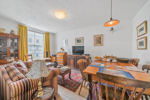 2 bedroom flat for sale, St. Stephens Gardens, London, W2