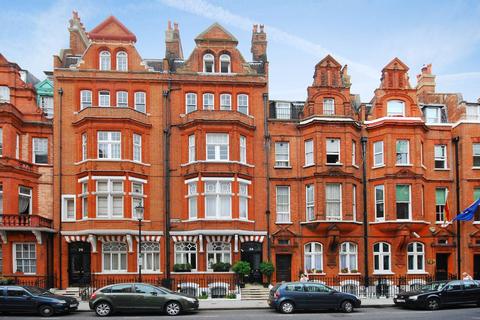 Draycott Place, Chelsea, London, SW3