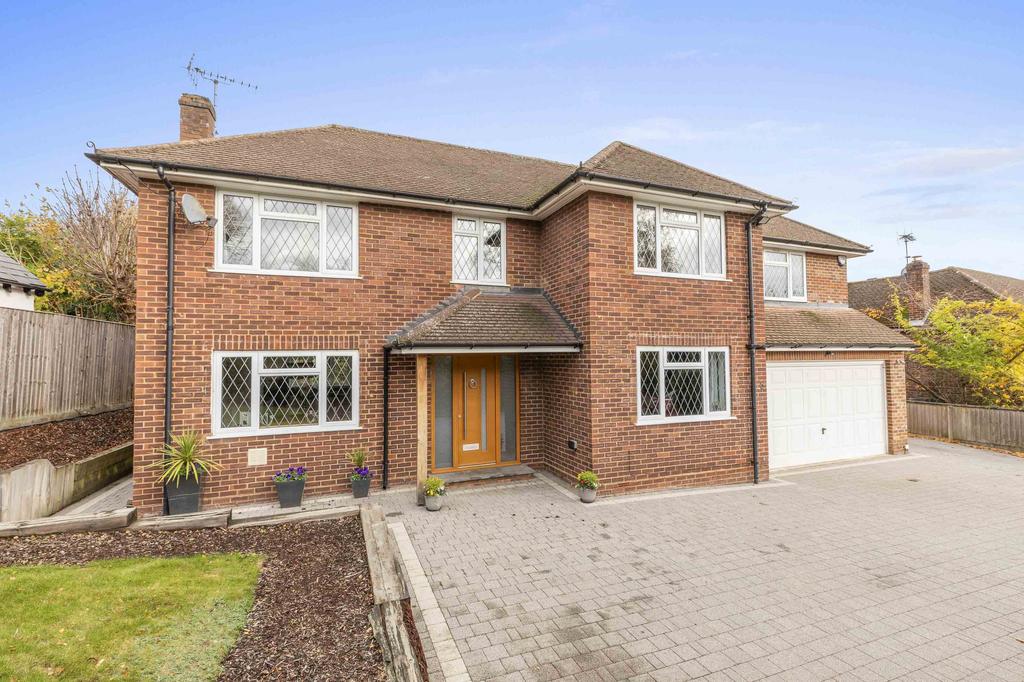 8 Spinfield Lane West, SL7 2 DB (LOW RES)-25