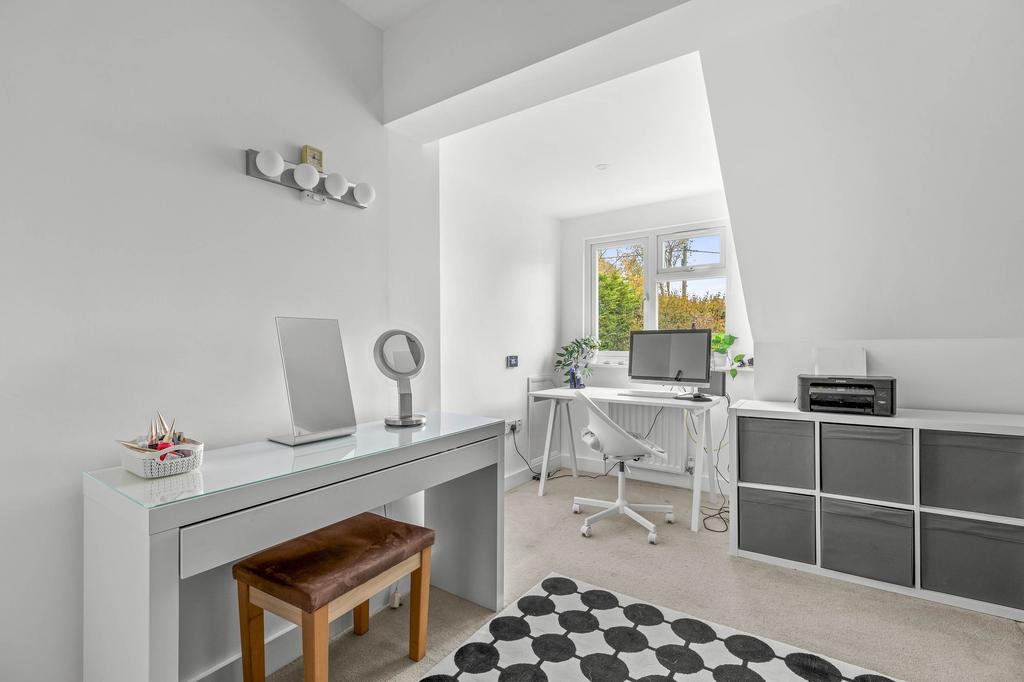 8 Spinfield Lane West, SL7 2 DB (LOW RES)-4
