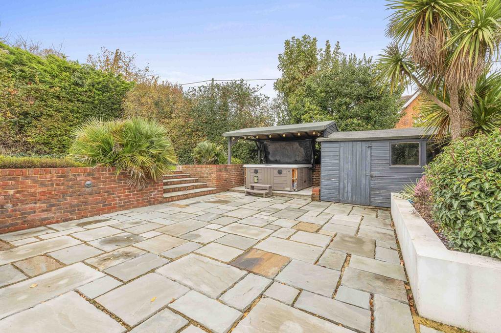8 Spinfield Lane West, SL7 2 DB (LOW RES)-21