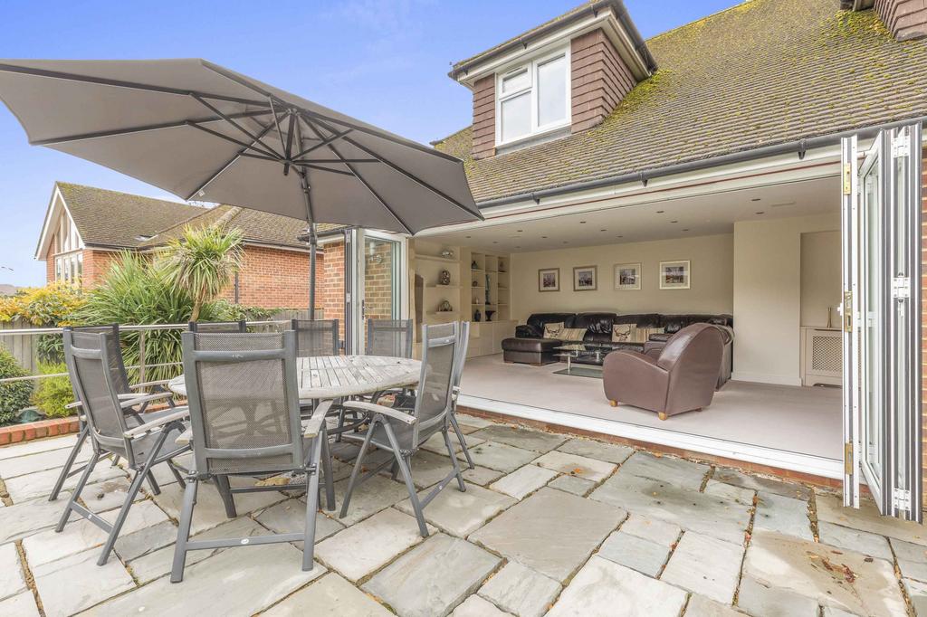 8 Spinfield Lane West, SL7 2 DB (LOW RES)-23