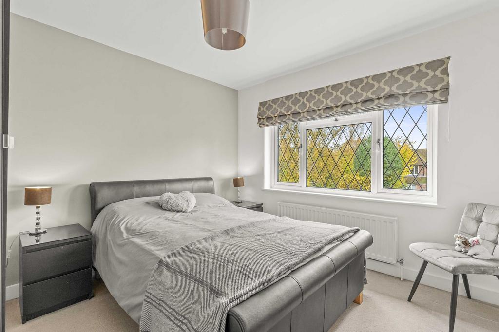 8 Spinfield Lane West, SL7 2 DB (LOW RES)-11