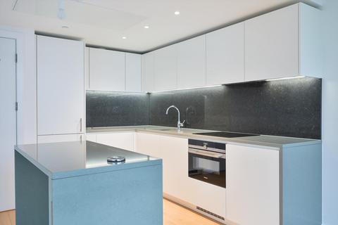 2 bedroom flat to rent, Landmark Pinnacle, Marsh Wall, London, E14.
