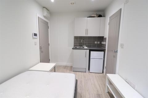 undefined, Maudslay Road, Coventry CV5